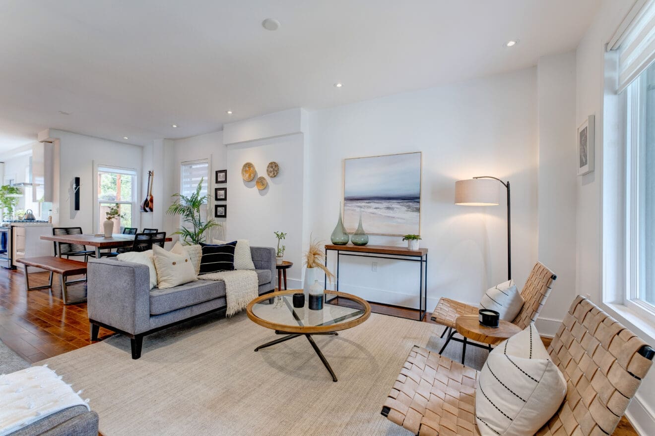 Wright Sisters Group - Top East Toronto Realtors