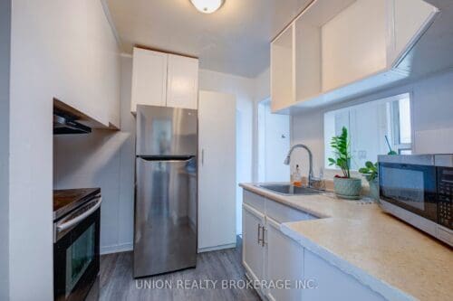 18 Lucy Avenue Kitchen