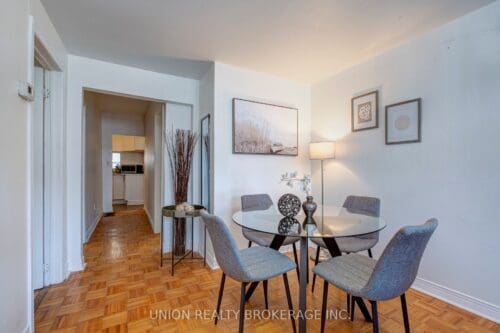 18 Lucy Avenue Dining