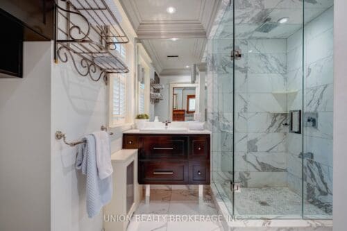 160 Maclean Beach Home