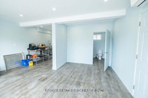582 Danforth Road