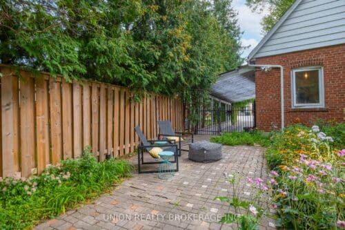 28 Singleton Road