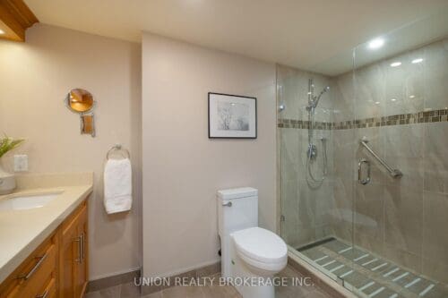 20 Guildwood Parkway Suite 711