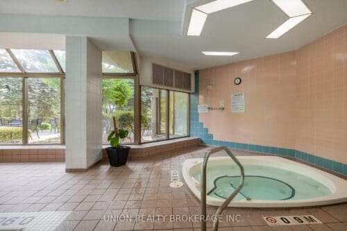 20 Guildwood Parkway Suite 711
