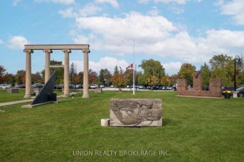 20 Guildwood Parkway Suite 711