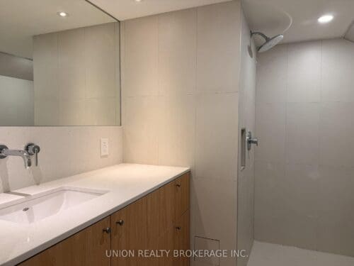 53 Wineva Avenue Lower Unit